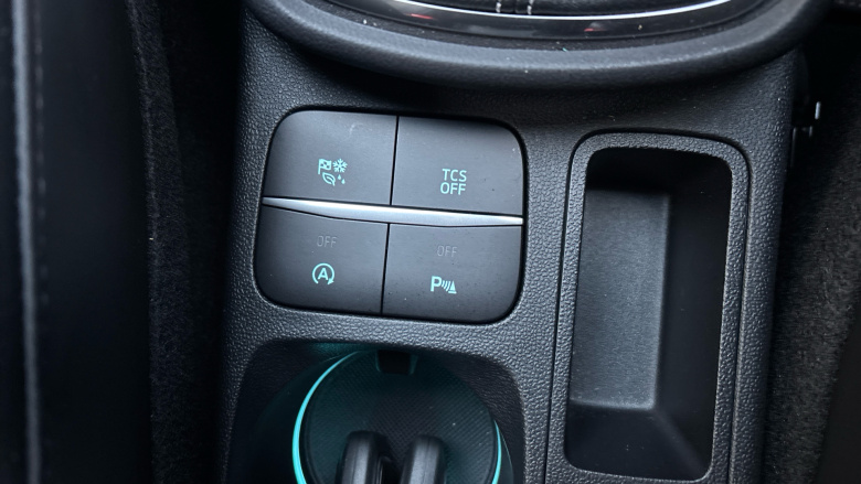 Ford Puma 1.0 EcoBoost Hybrid mHEV ST-Line Vignale 5dr Petrol Hatchback